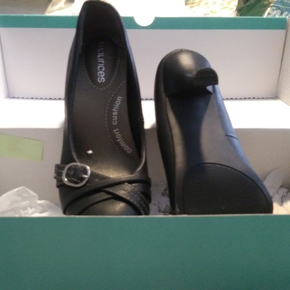 Heels from Maurices - Picture 9 of 9